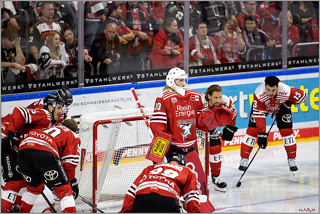 PENNY DEL;  Kölner Haie - EHC Red Bull München; Köln, 15.09.2022